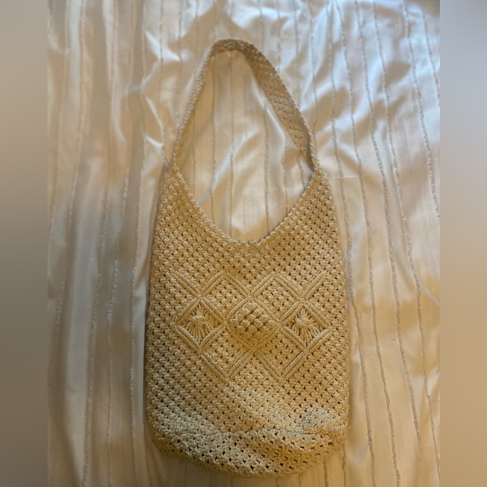 Chic Tan Crochet Shoulder Bag